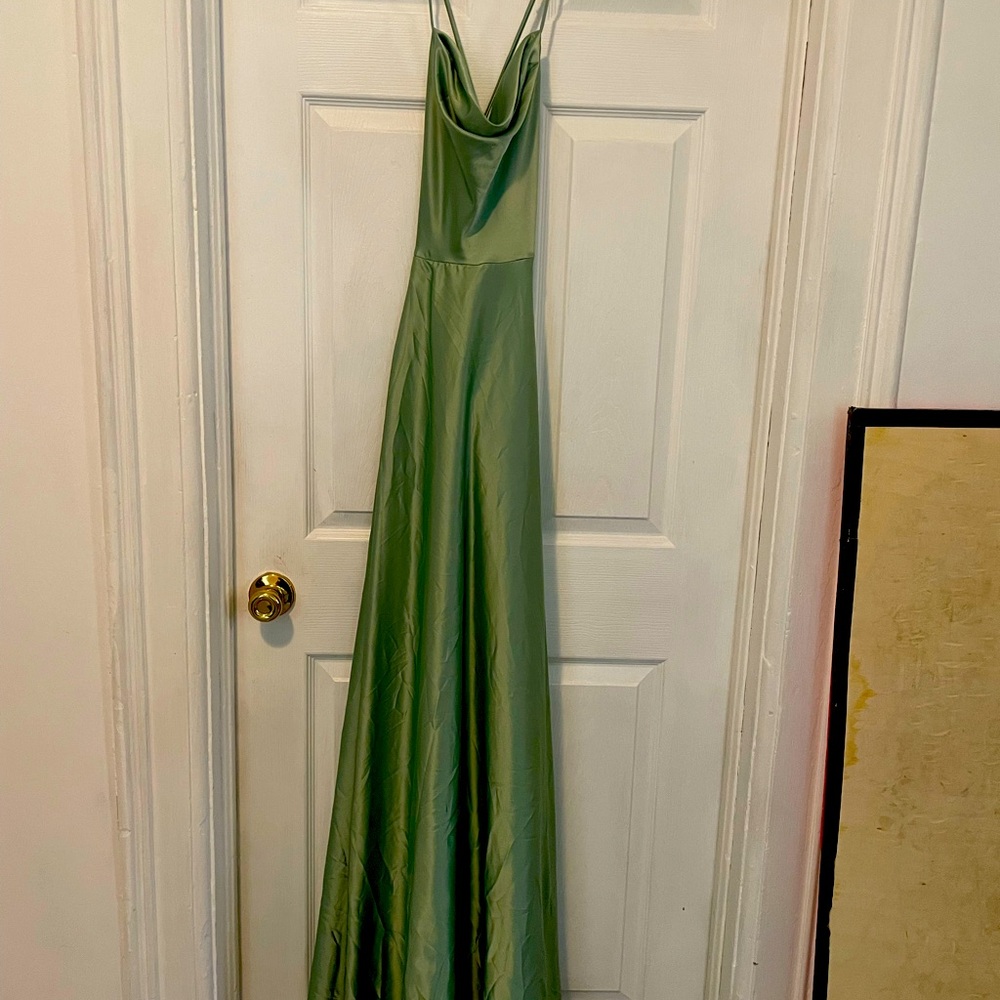 Elegant Green Evening Gown